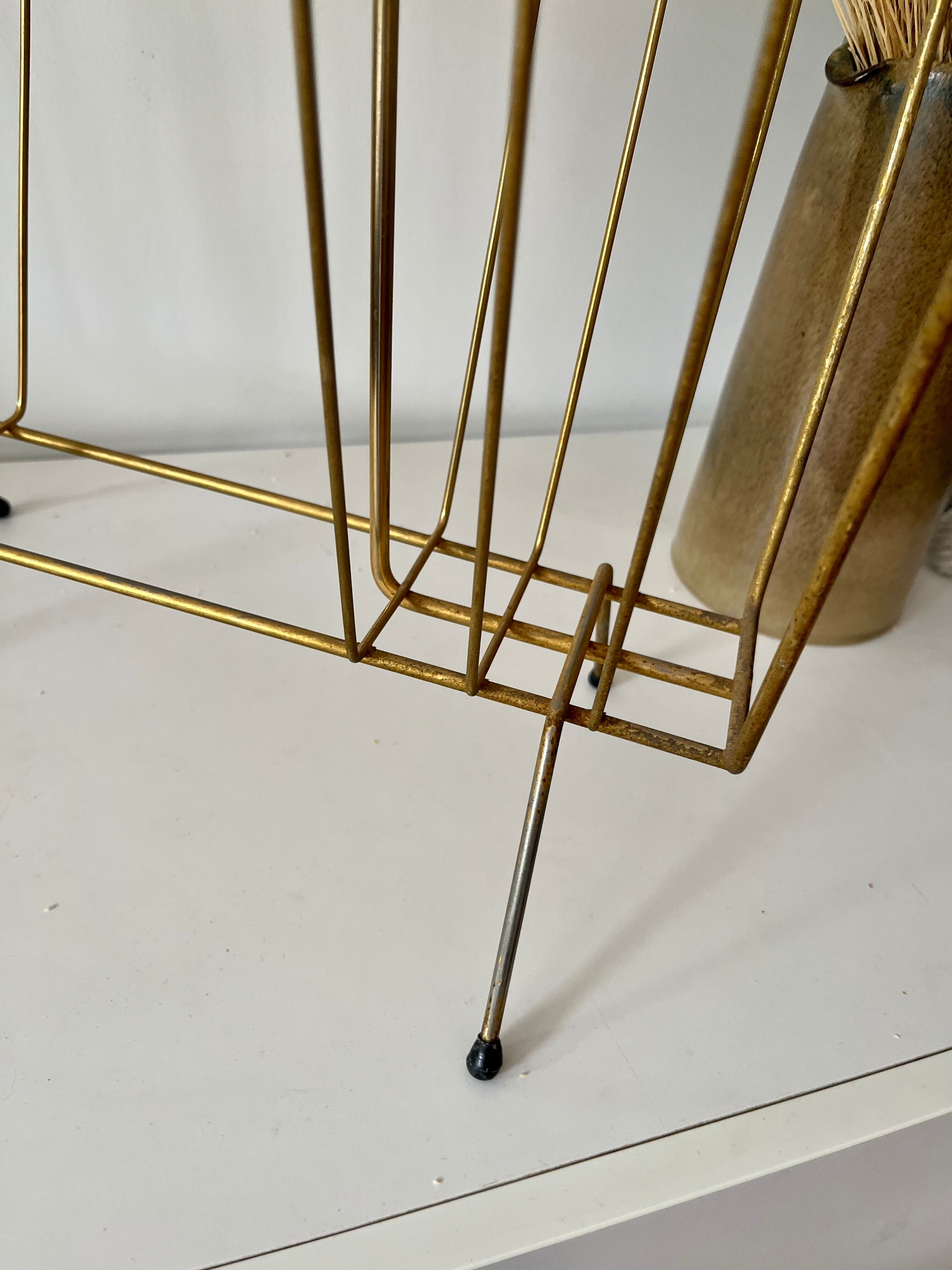 Vintage magazine holder