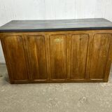 Small trading counter