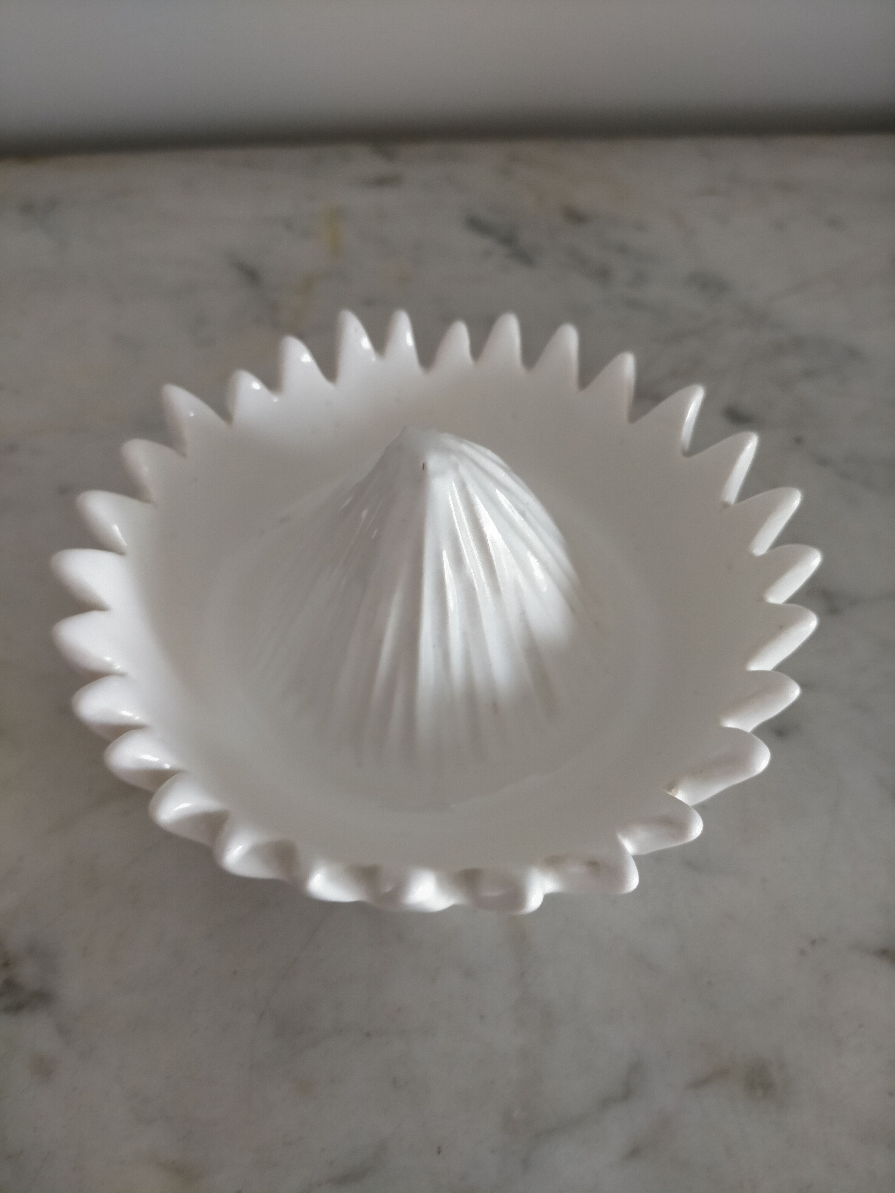 Juice extractor bowl