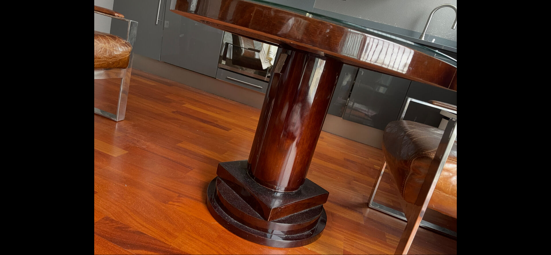 Art Deco table finished with a French polish.