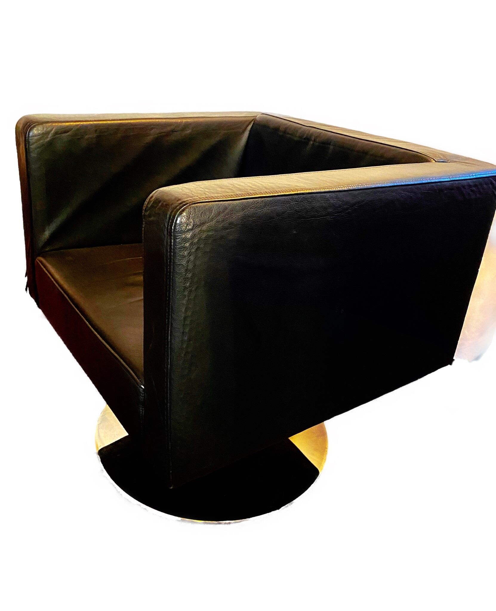 Solitary square armchair by Alfredo Häberli