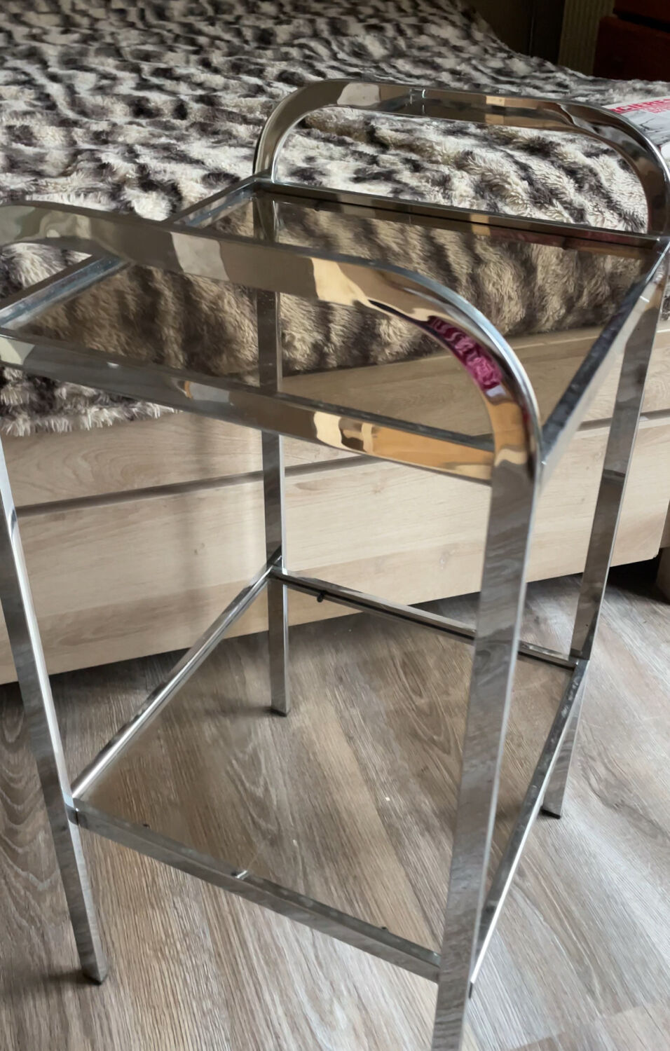 Sellette étagère vintage vers 1970 chromée