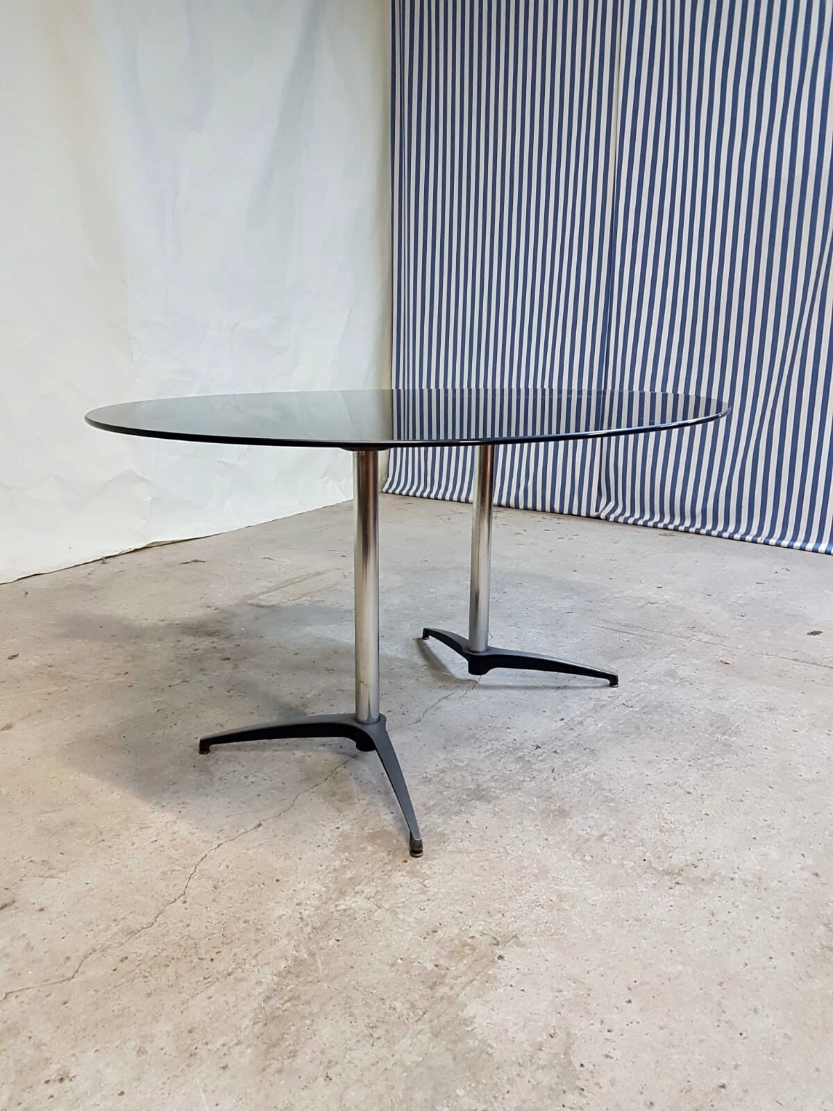 Vtg Mid Century 4 - 6 Seat Glass Aluminium Pedestal Dining Table Retro 60s 70s