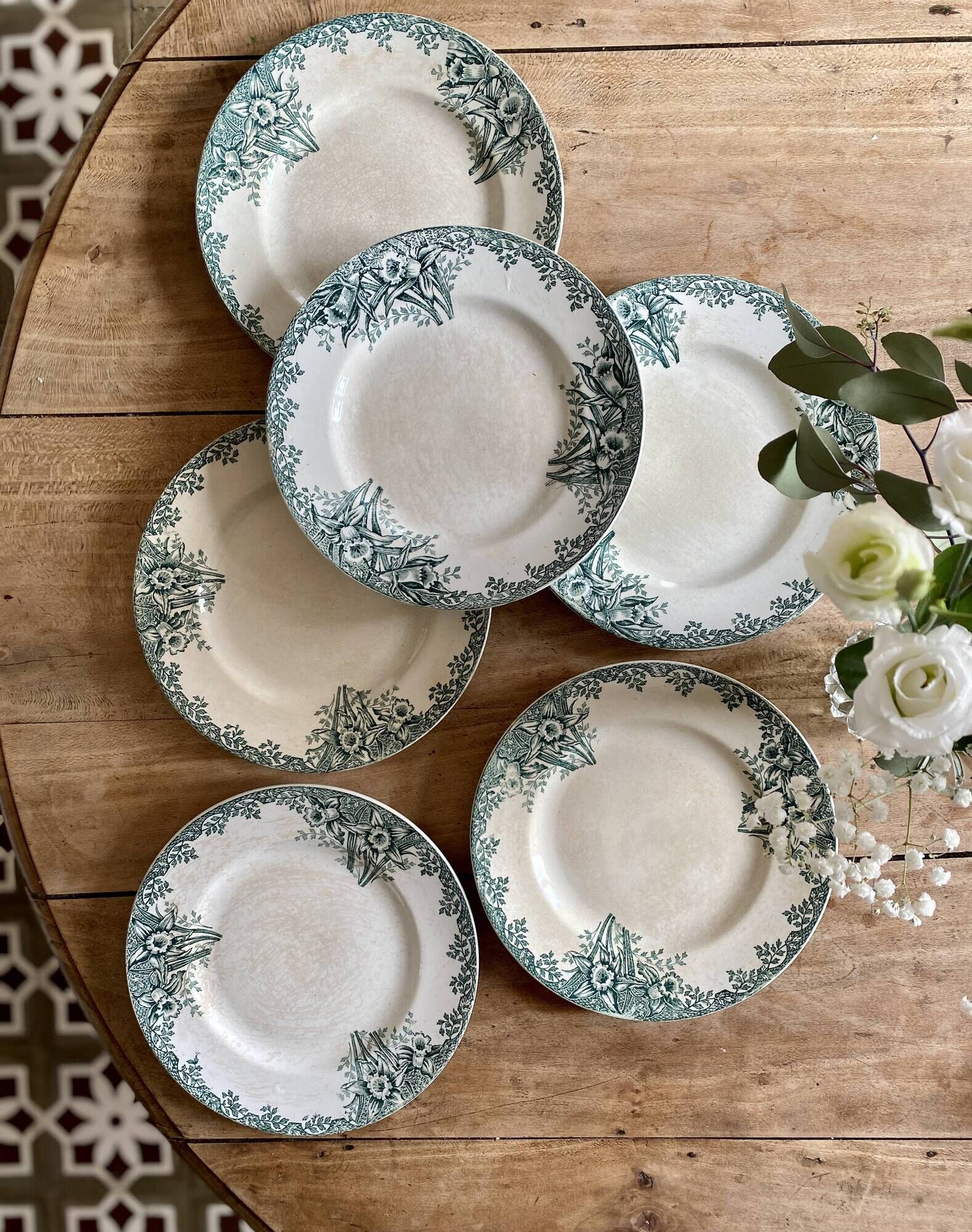 Set of 6 flat plates in iron earth model Narcisse de Saint Amand (LOT 4)