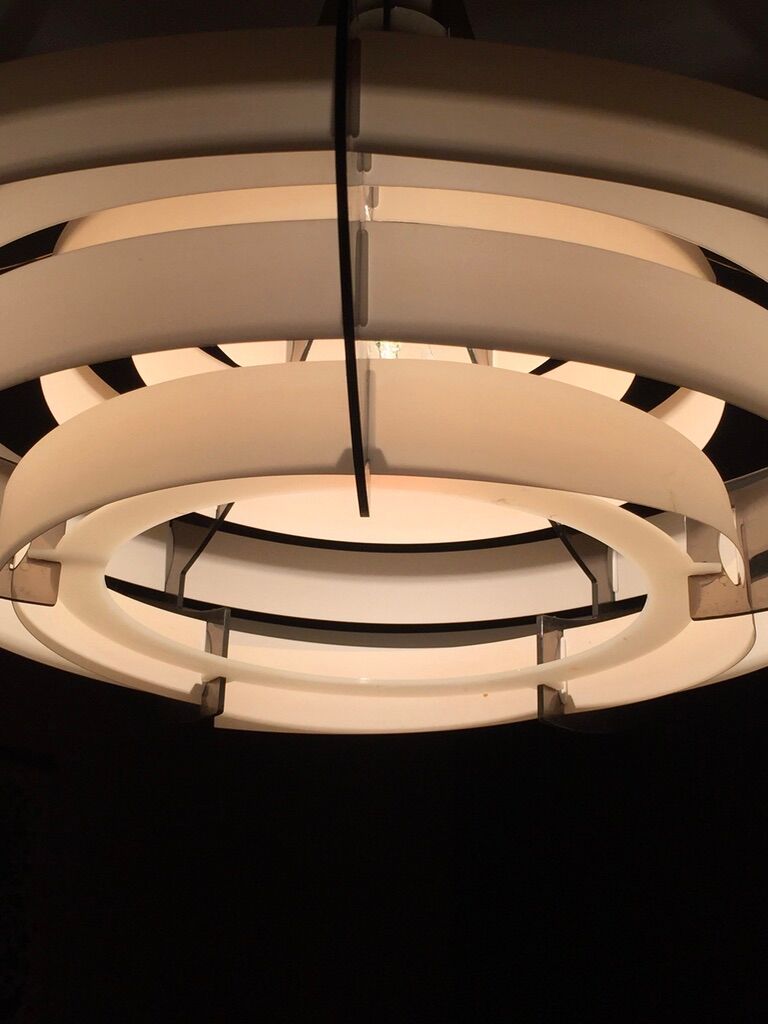 Lustre scandinave Morten Goettler