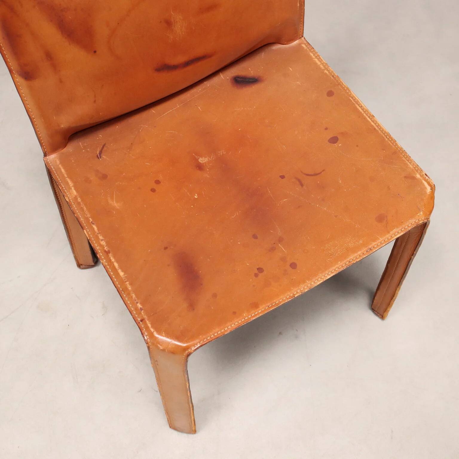 Cassina Cab 412 chairs designed by Mario Bellini in leather, Italy, 1980s.