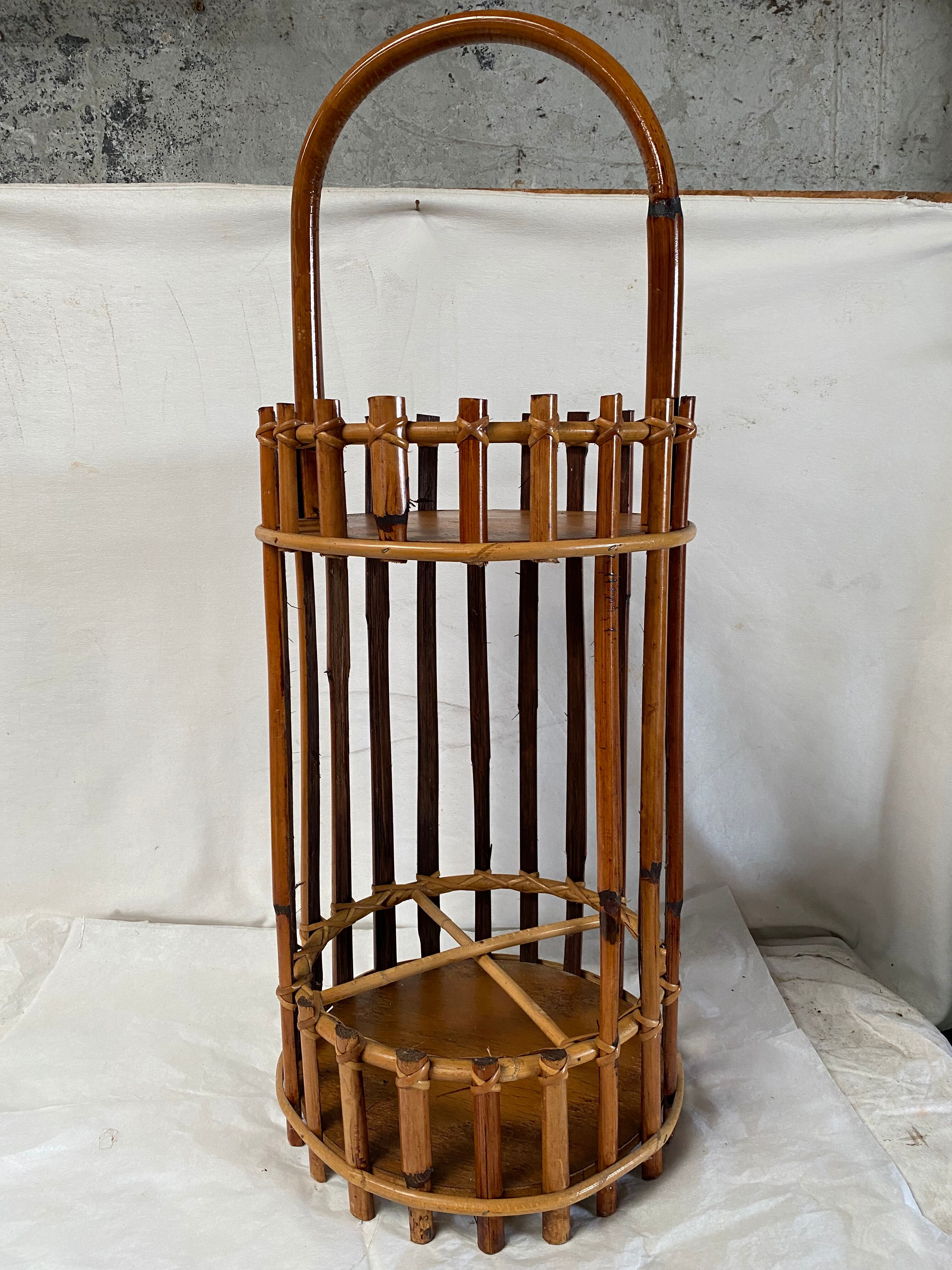 Rattan bar basket