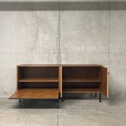 Enfilade moderniste noire et blanche Philippon et Lecoq vintage années 60