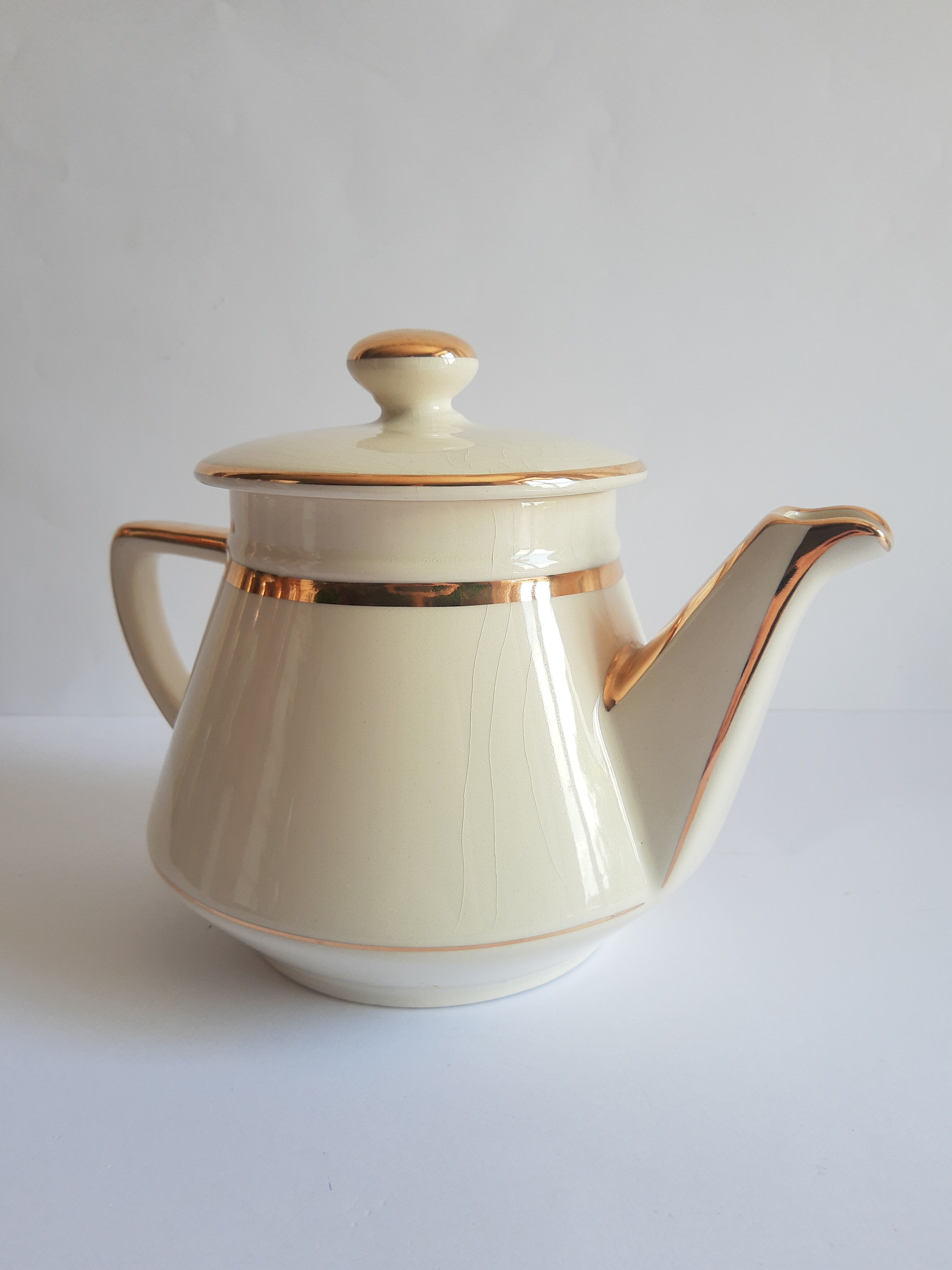 Vintage Villeroy and Boch earthenware coffee pot