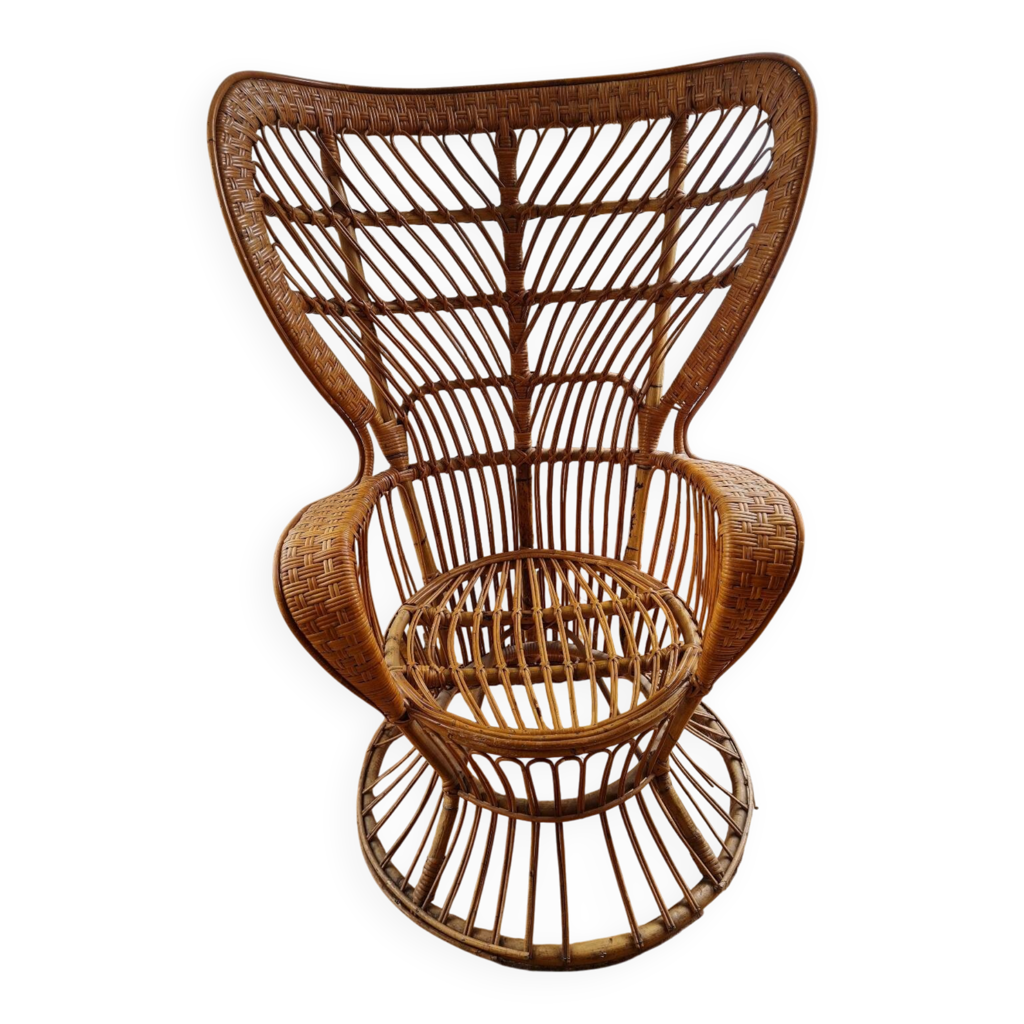 Gio Ponti and Lio Carminati vintage armchair. Bonacina edition 1950.
