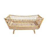 Evolutionary cradle rattan daybed