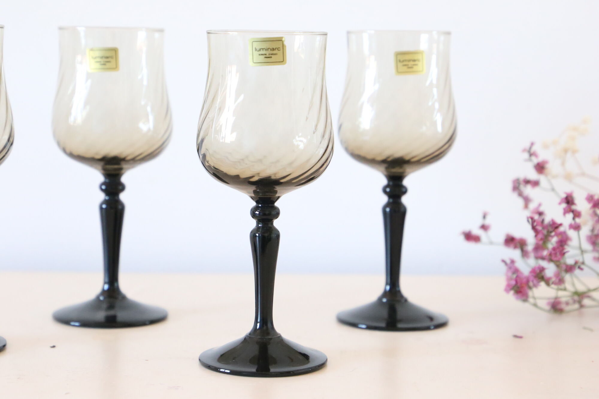 Set of 4 luminac smoked grey, French