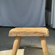 Small side table or stool in four-legged blond teak H:30 L43 l30
