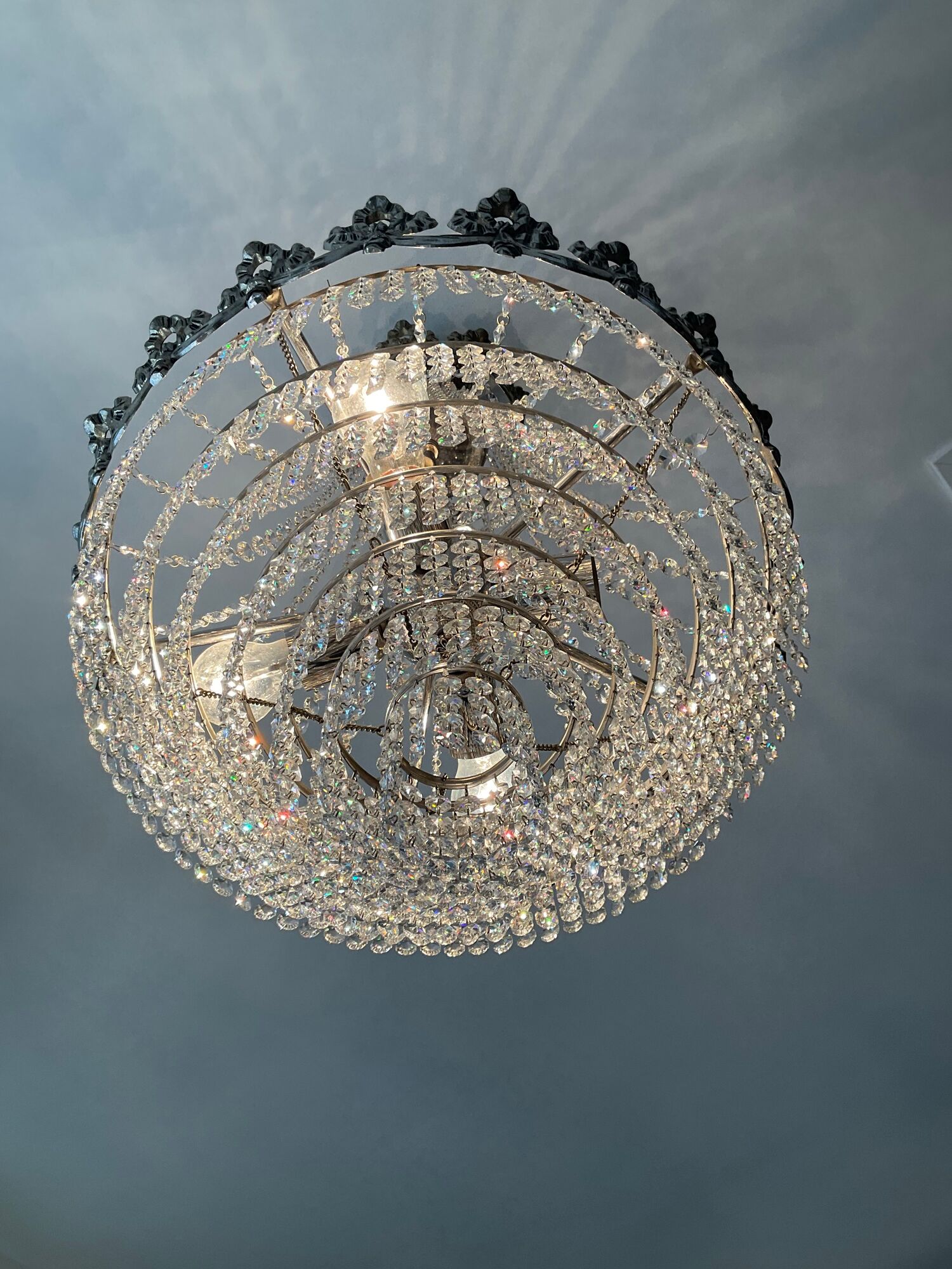 Hot air balloon chandelier in silver bronze and crystal tassels