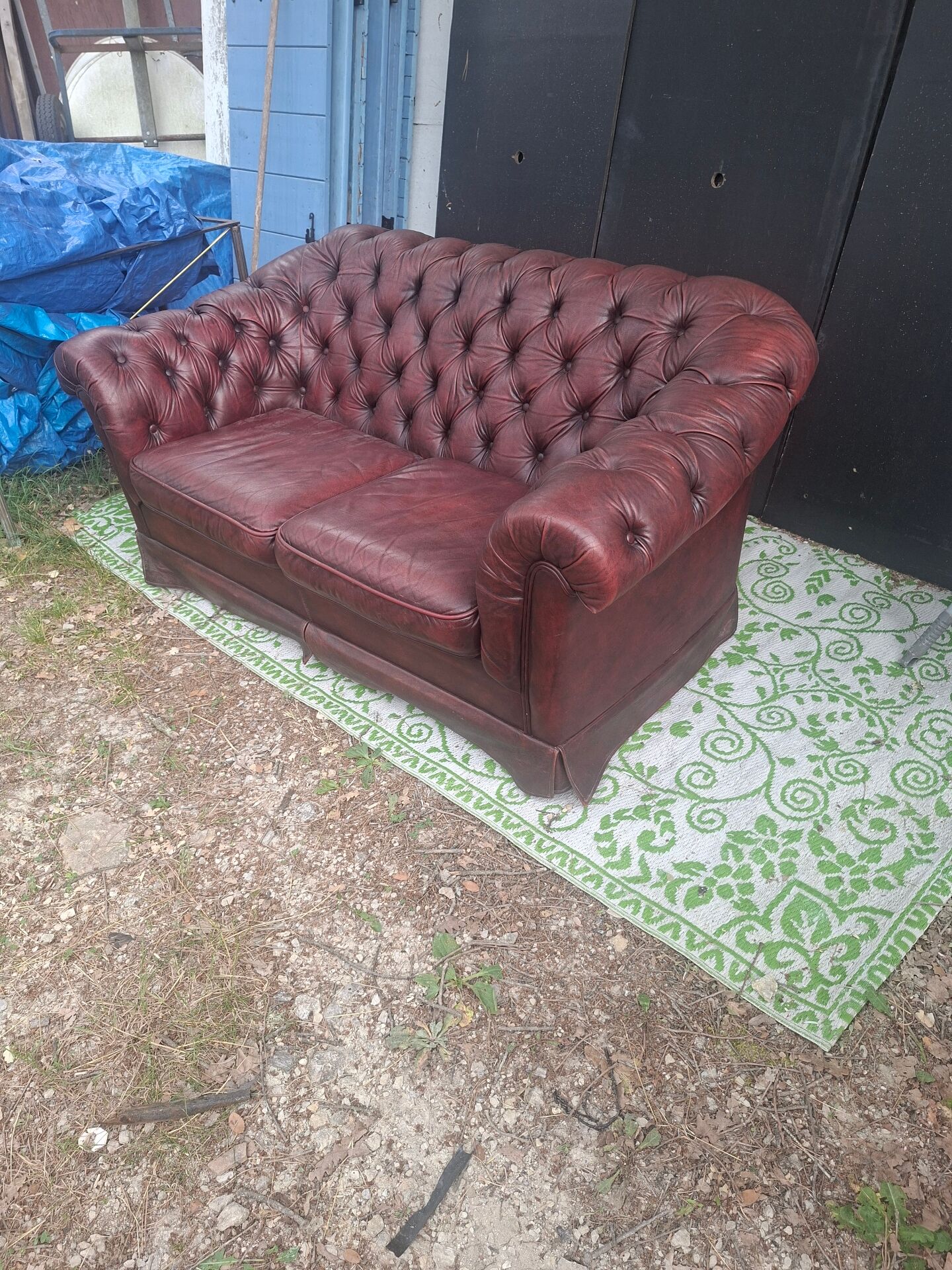Chesterfield sofa