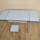 Table et tabouret en formica bleu