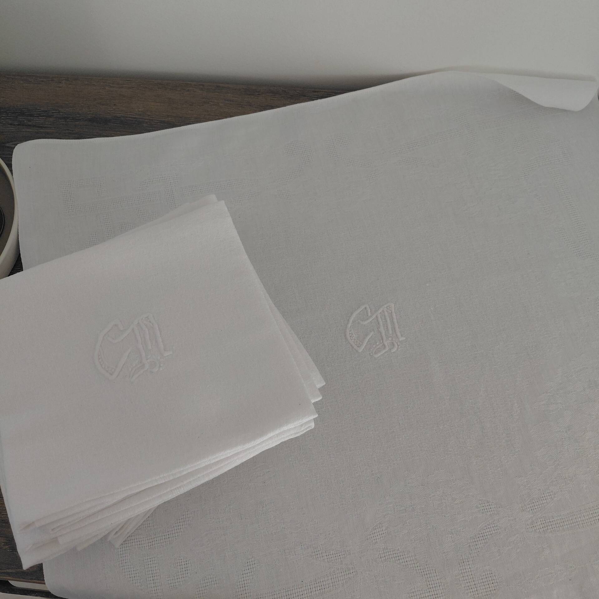 12 serviettes de table anciennes coton blanc monogramme CM