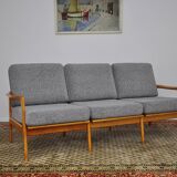 Canapé de style scandinave en merisier, années 1960