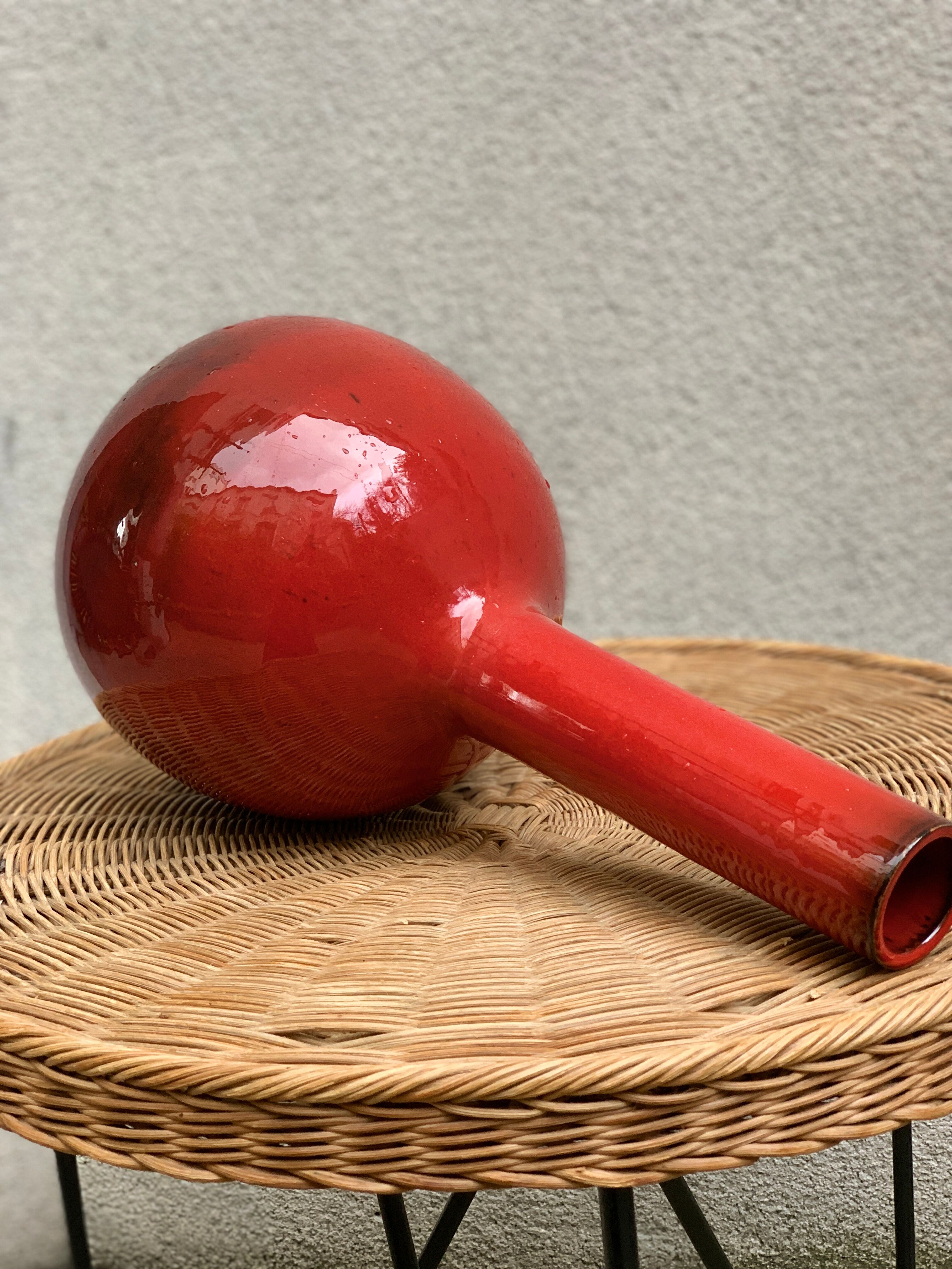 Ceramic vase by Gérard Hoffmann