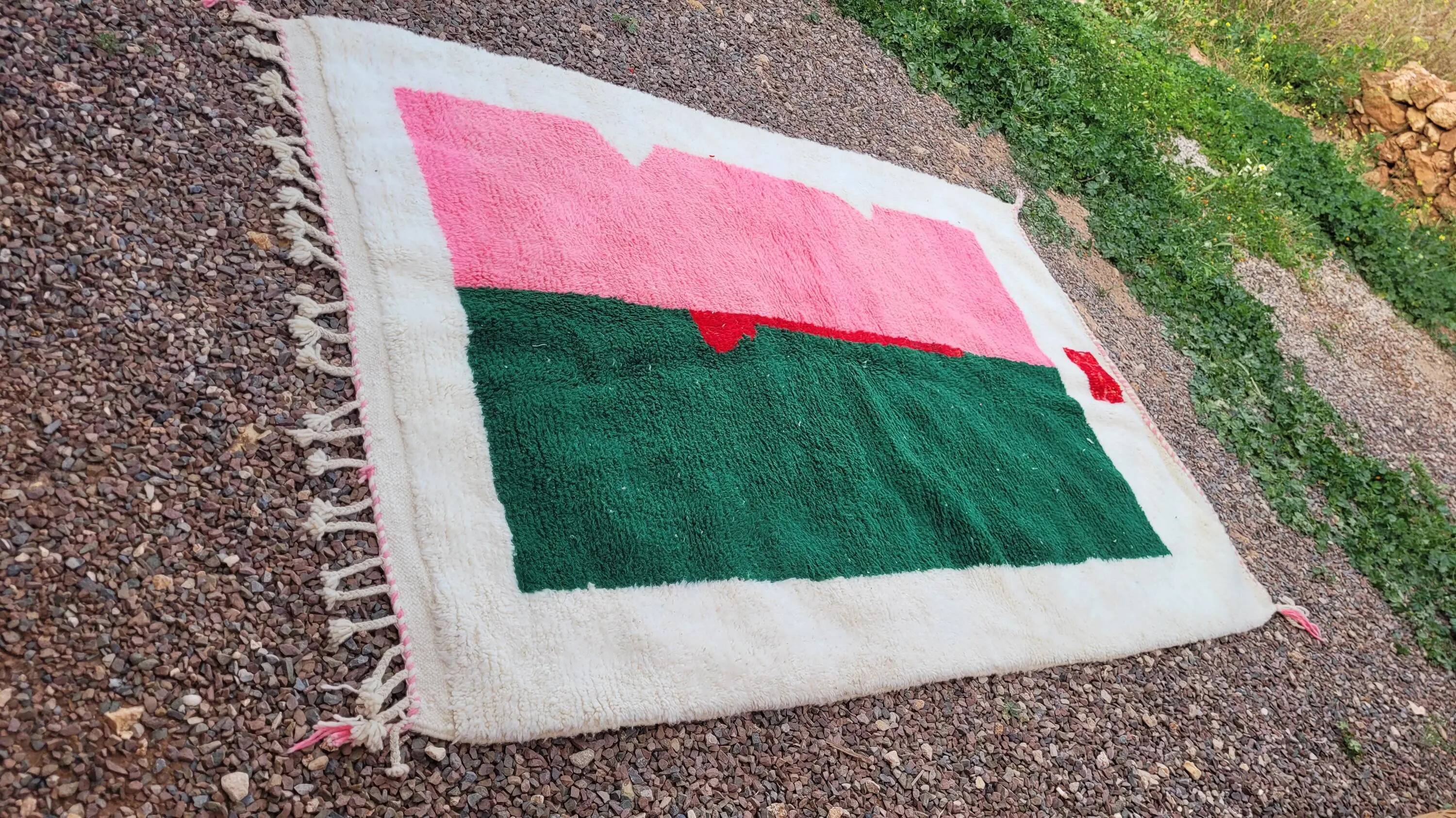 Traditional handmade Moroccan rug 3x2 m