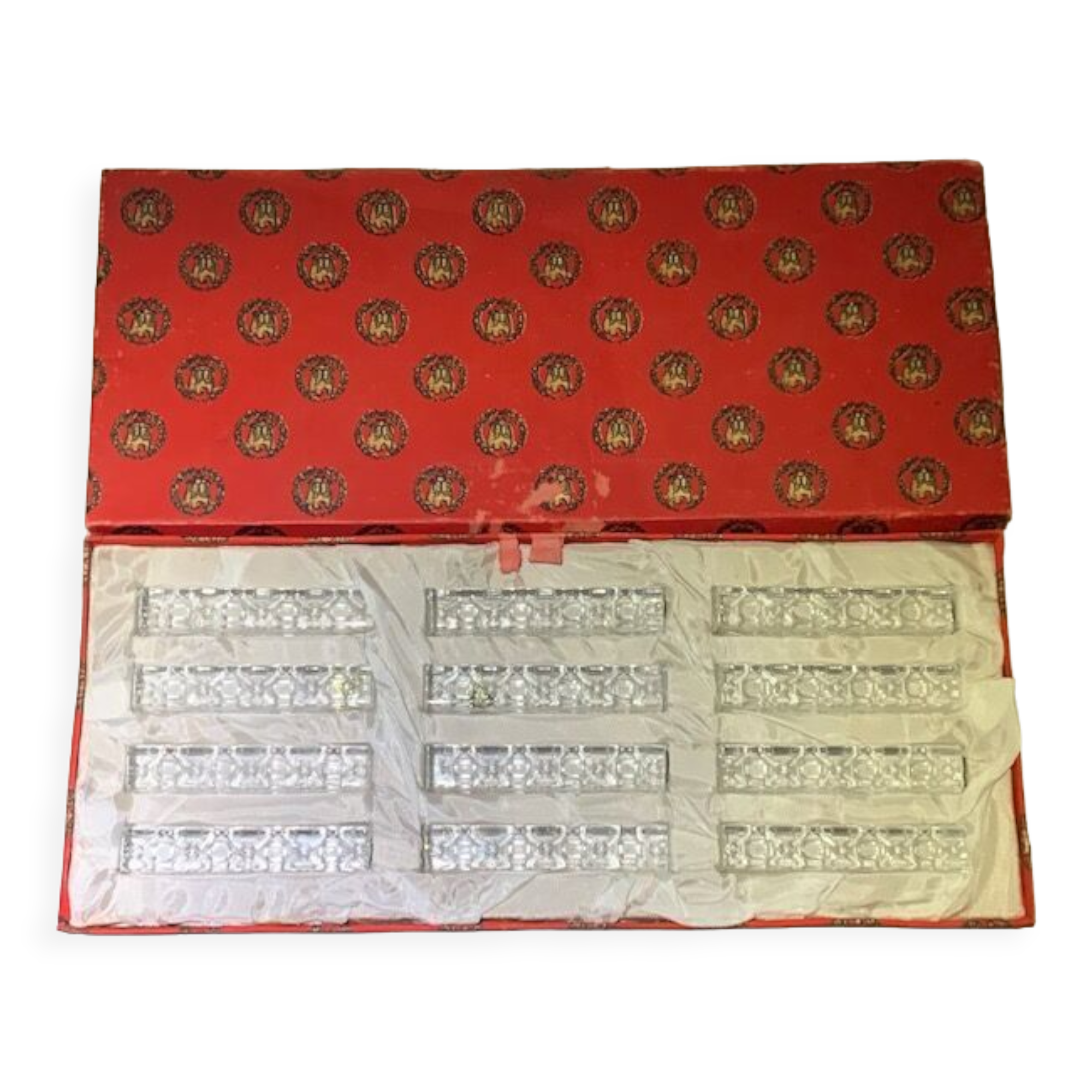 Coffret de 12 porte -couteaux en cristal taillé