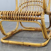 Fauteuil en rotin italien des années 1960.