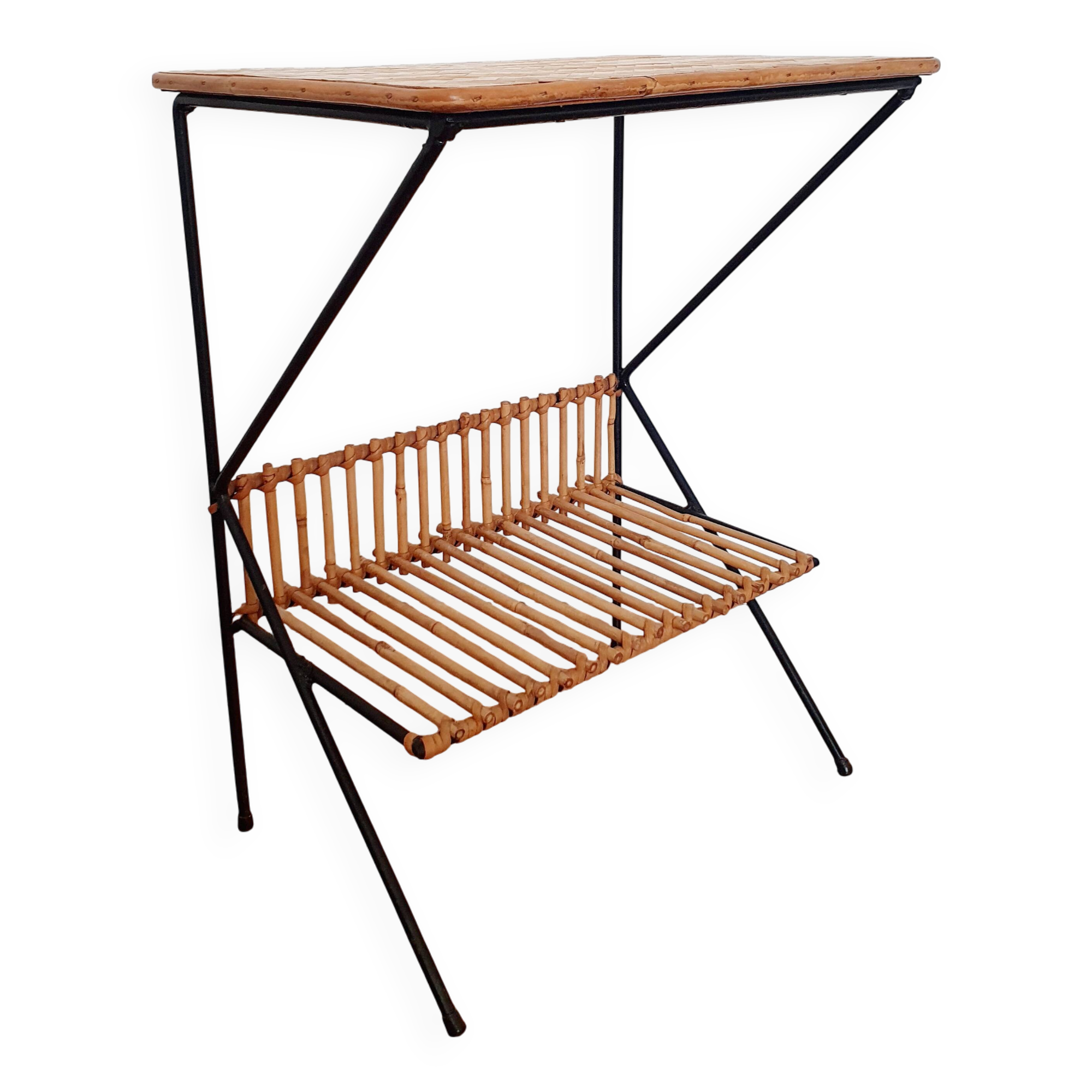 Table d'appoint ou chevet en rotin et métal