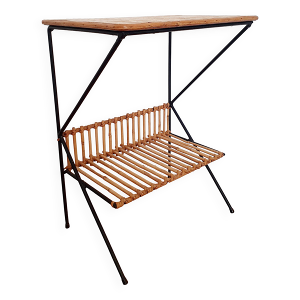 Table d'appoint ou chevet en rotin et métal — Beyit