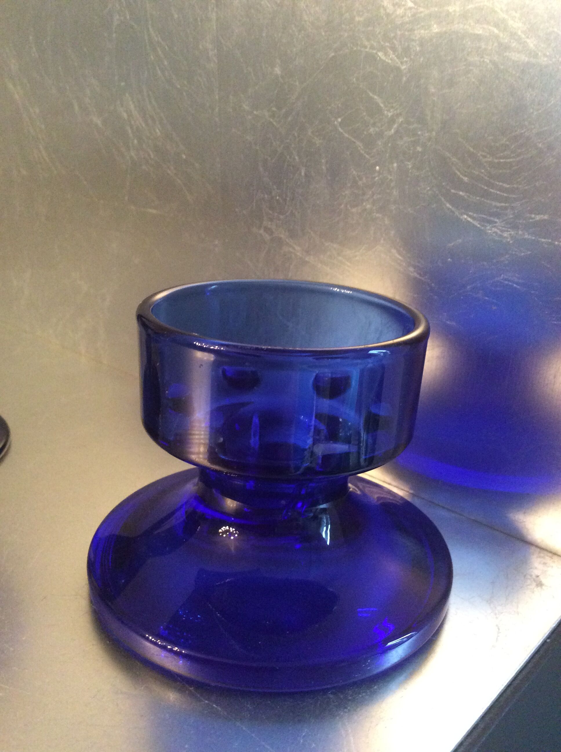 Série de 3 bougeoirs vintage années 70 en verre bleu