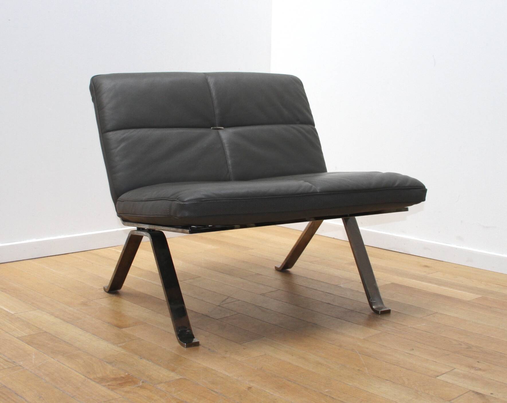 Pair of Brooklyn Chair armchairs, Poltrona Frau