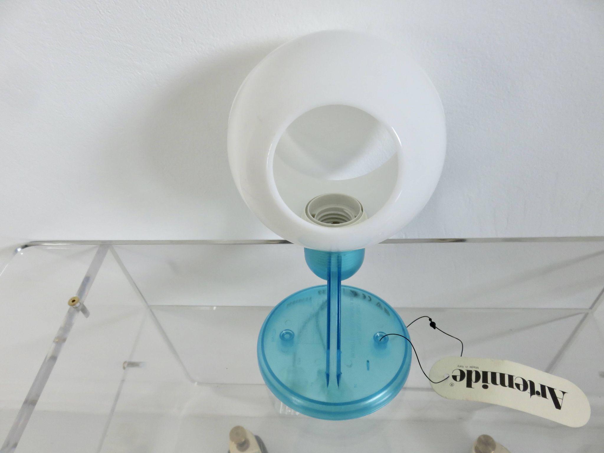 Artemide “libera” wall lamp designed by Michele de Lucchi, 2013