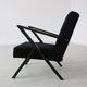 Fauteuil polonais original du milieu du siècle des années 60 en velours noir et cadre en bois noir