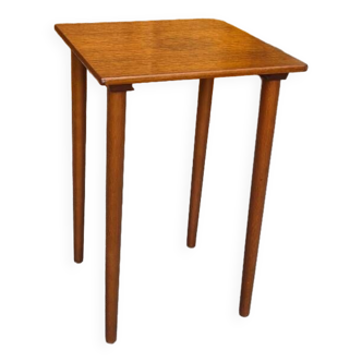 Table d'appoint scandinave