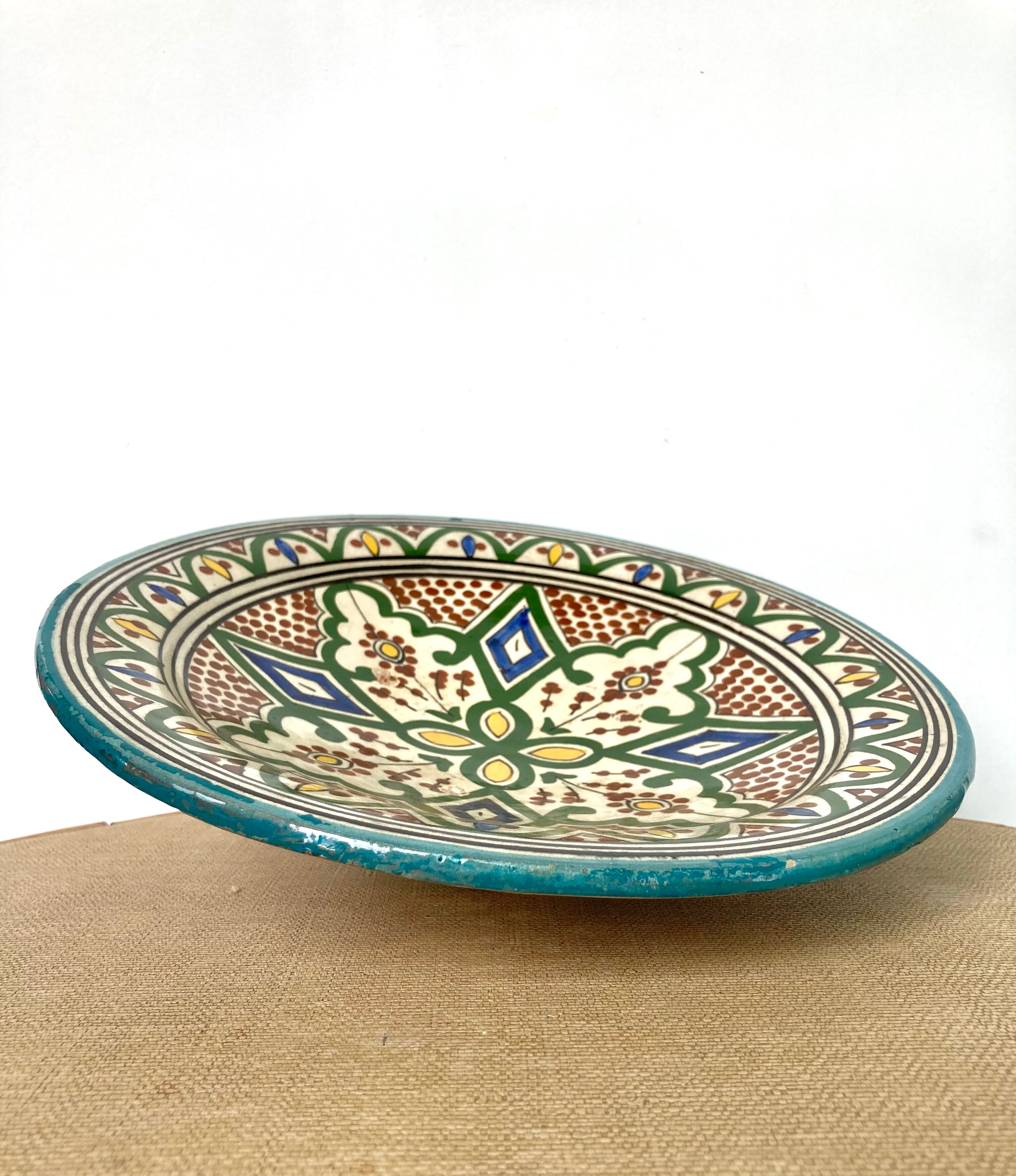 Ceramic cutting dish Safi Morocco