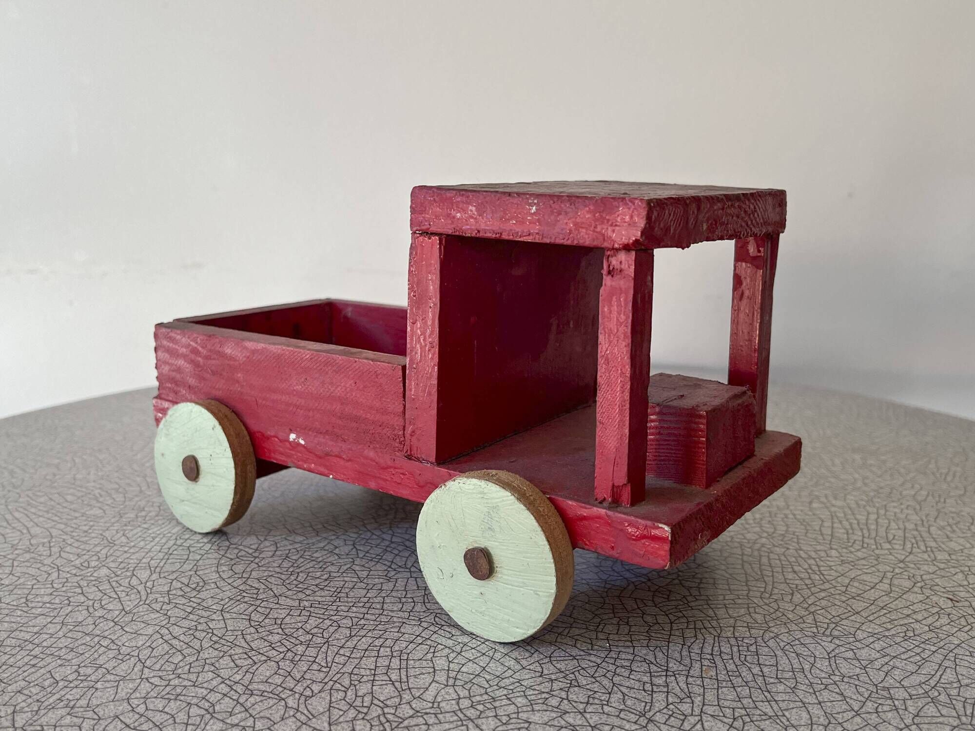 Wood truck Popular Art of the 50s/60s