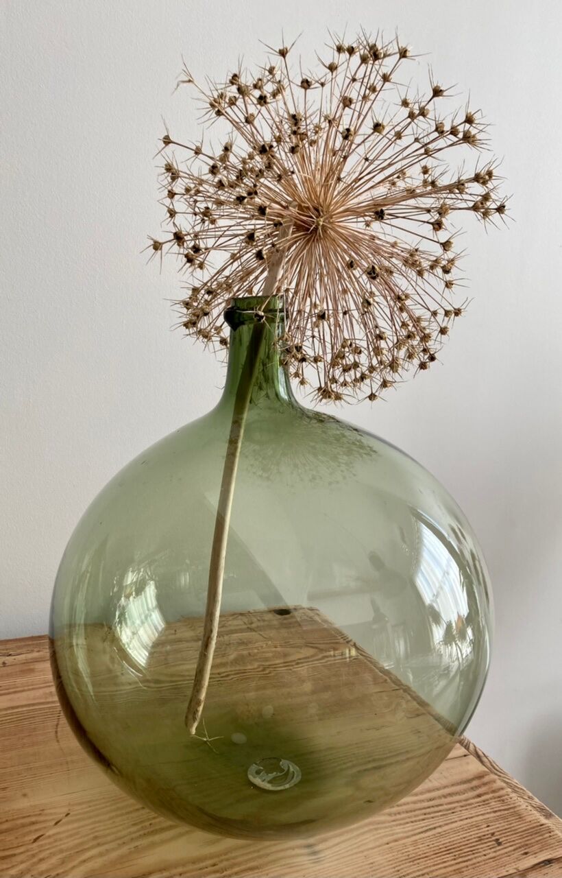 Dame-jeanne cylindrical old approx 15l in blown glass