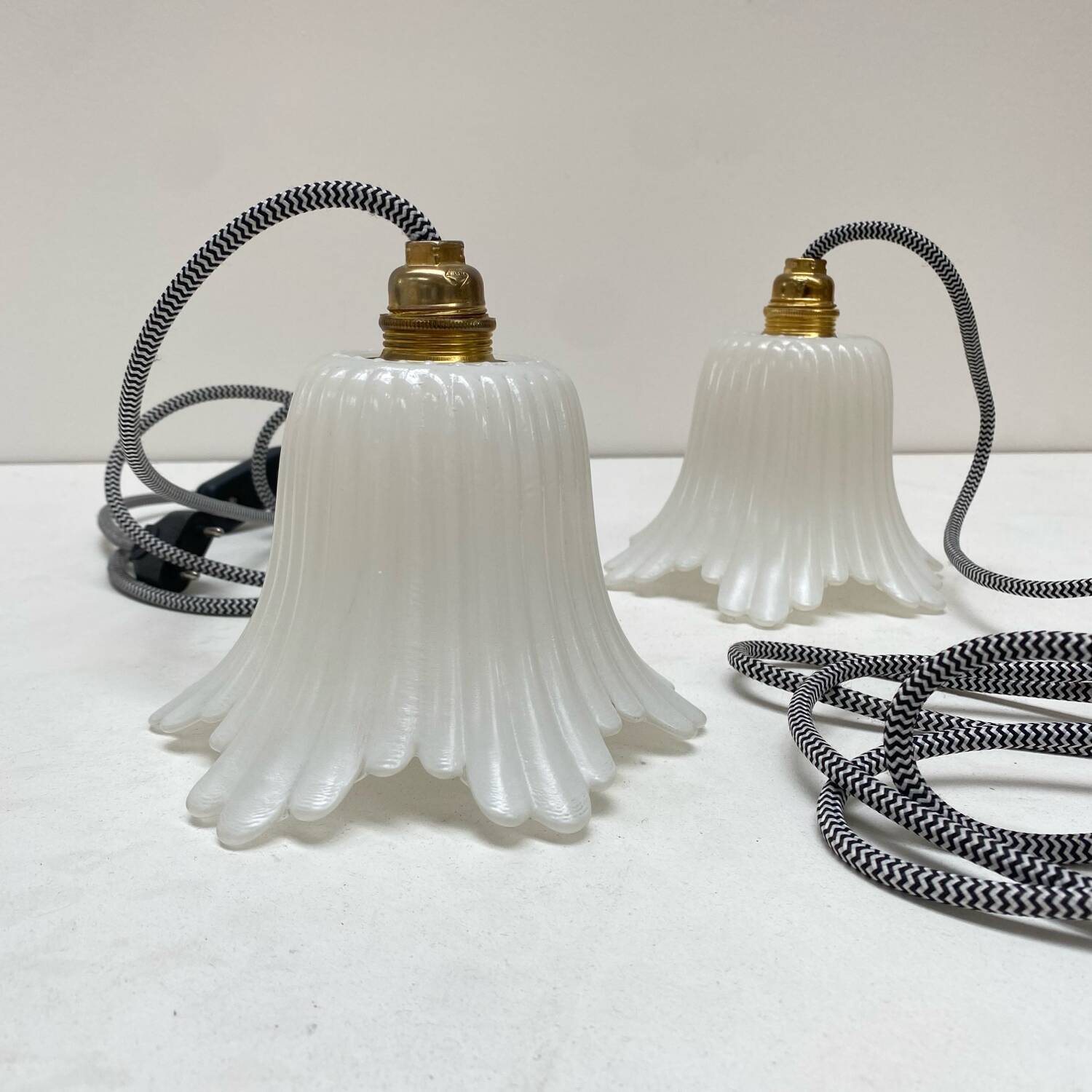 Pair of vintage tulip portable lamps