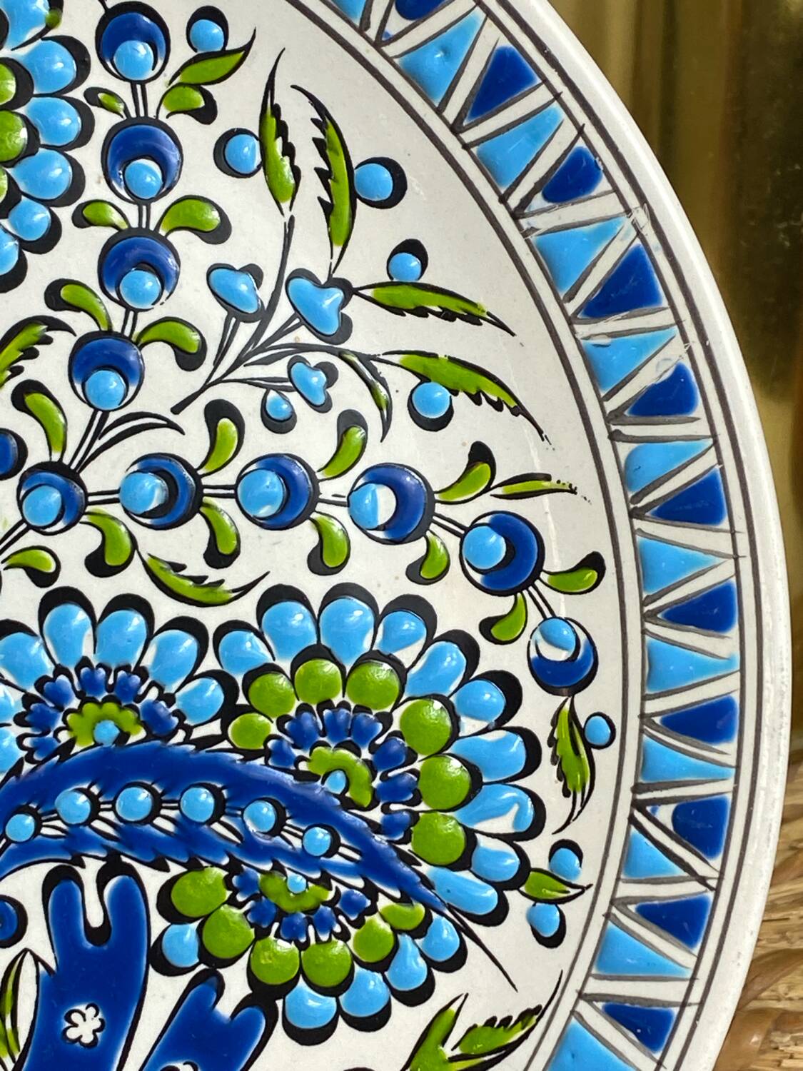 Assiette en majolique, Rodos