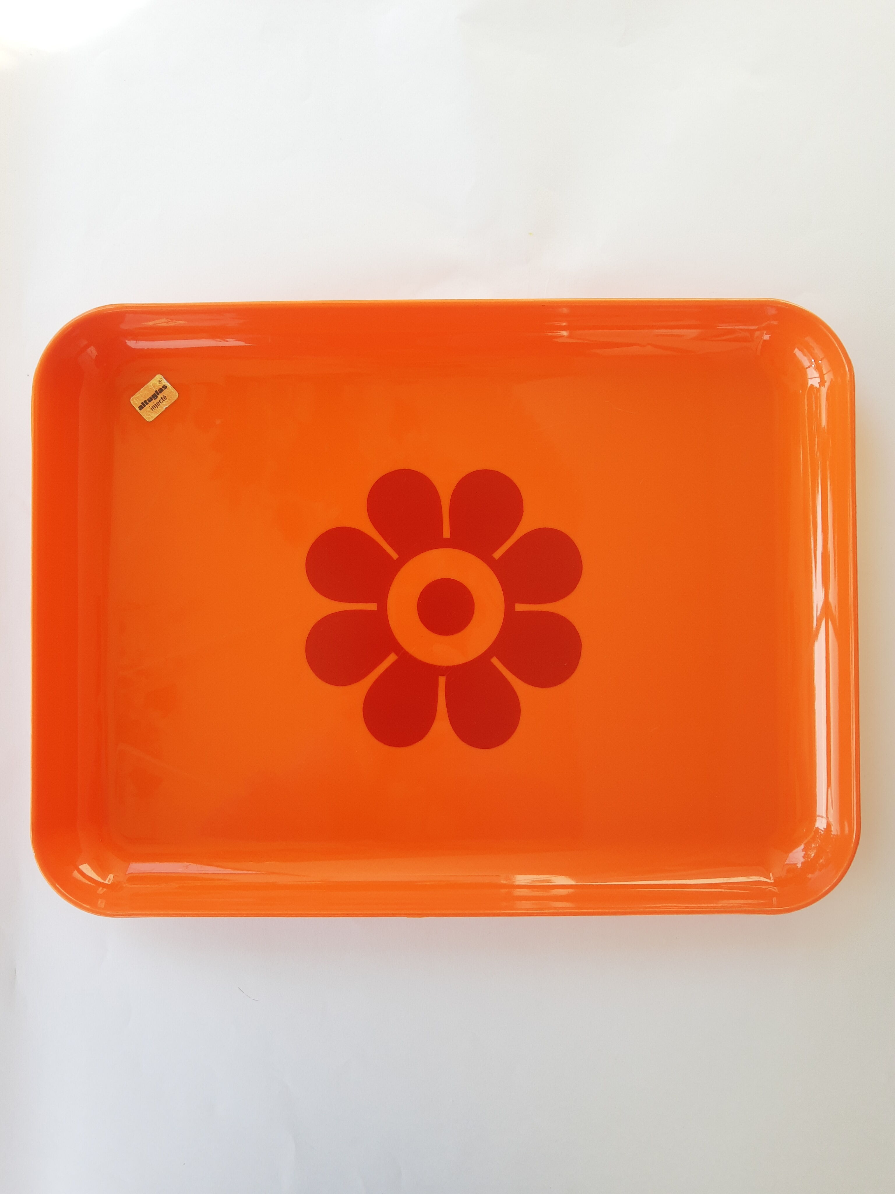 Orange plastic tray Altuglas injected flower seventies 70s vintage