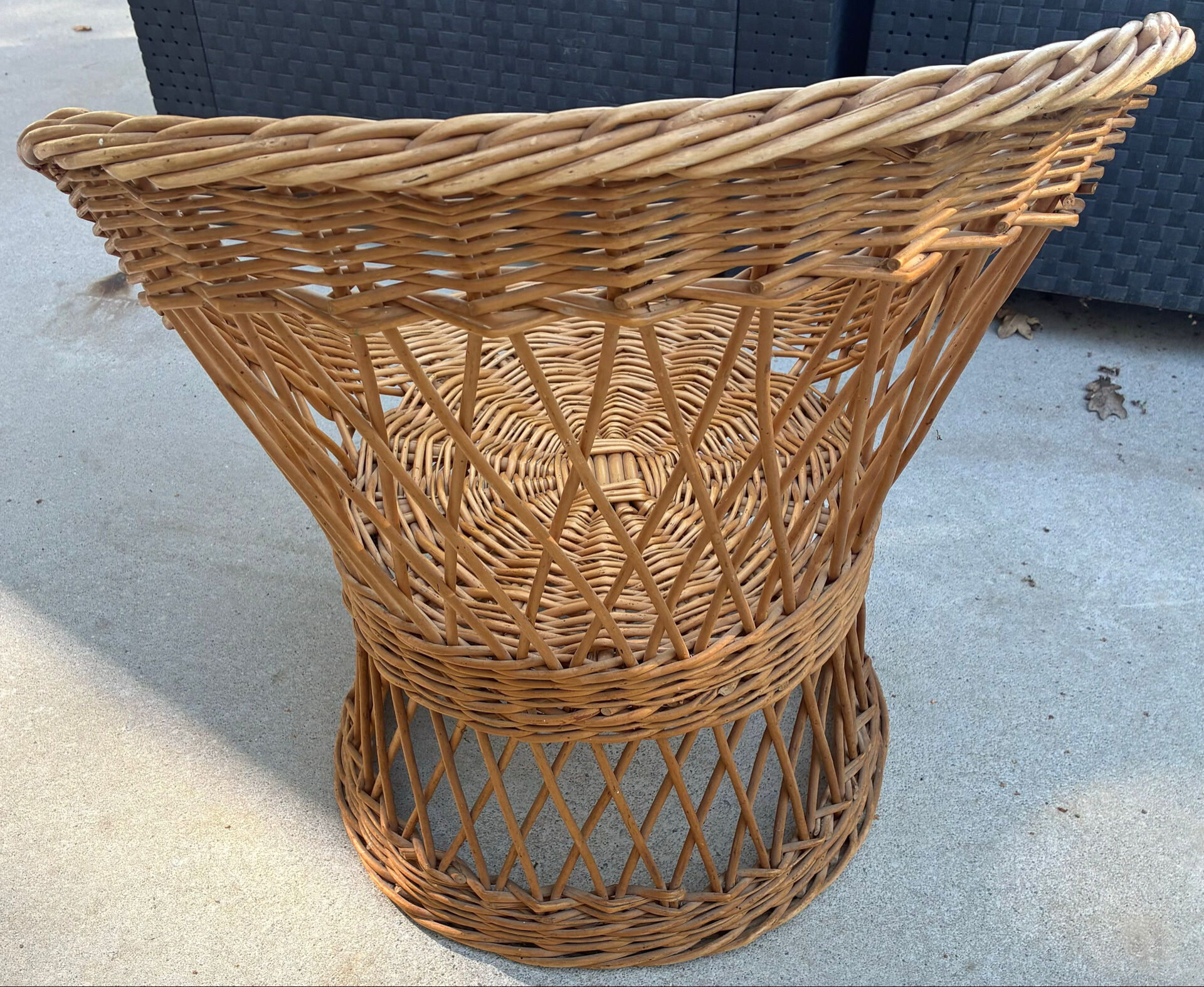 Fauteuil en osier enfant
