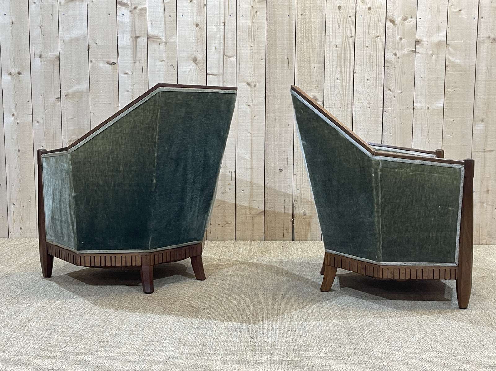 Paire de fauteuils époque Art déco en acajou massif