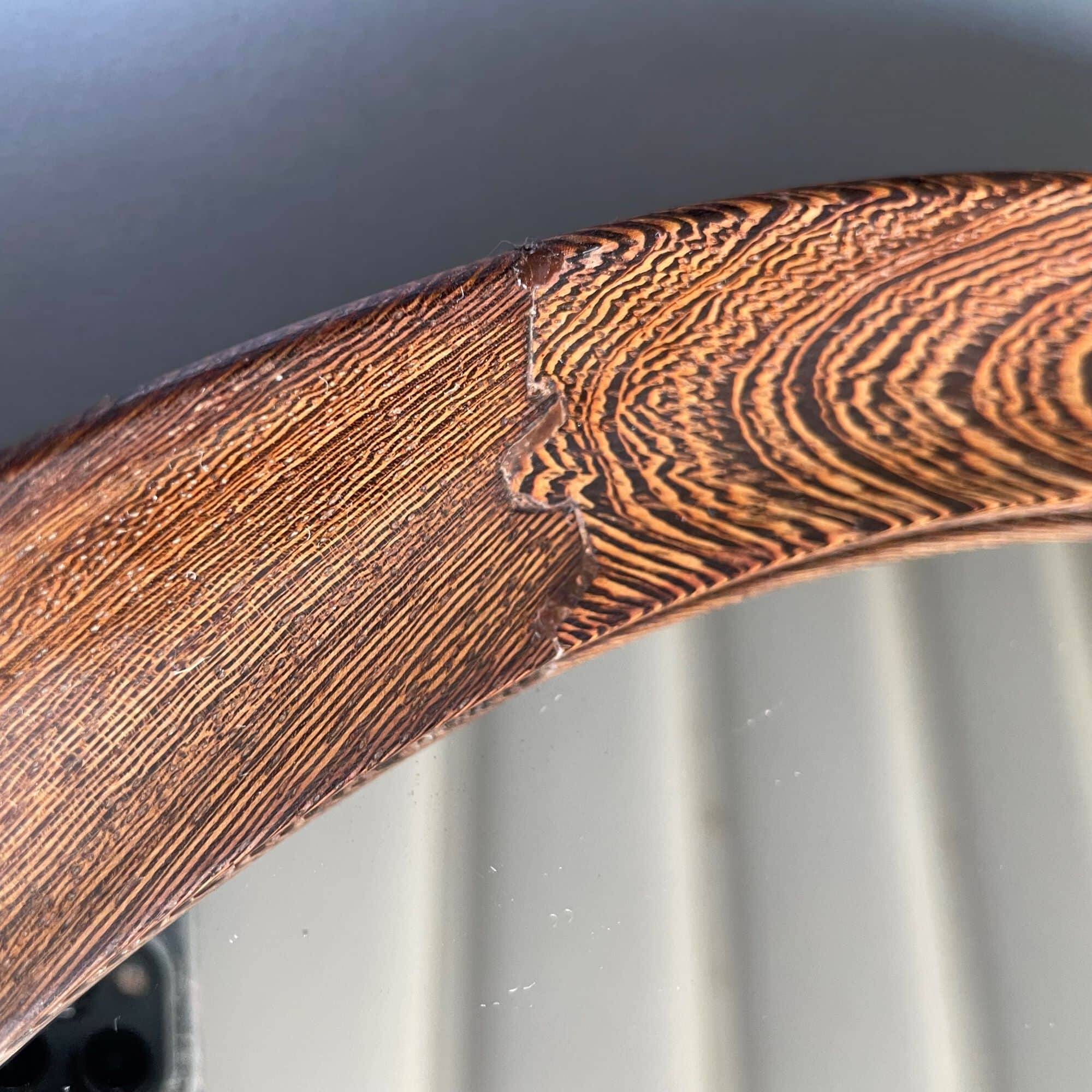 Miroir rond en bois de wengé massif, O.W. Hack Zwolle, Pays-Bas, années 1960