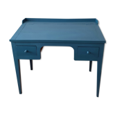Retro child desk