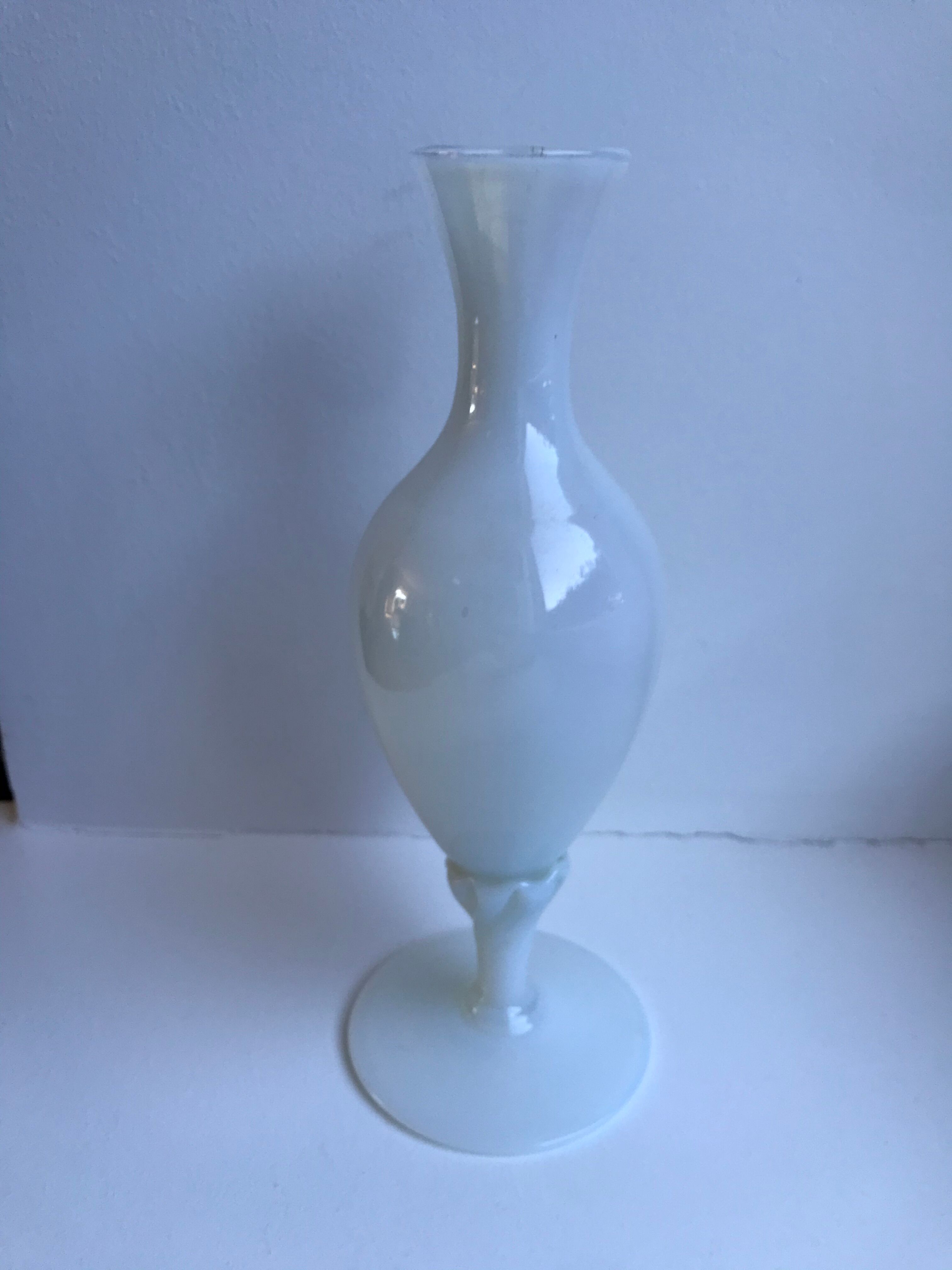White opaline vase 20-30s