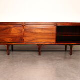 Sideboard in rio-rosewood by Gianfranco Frattini for Bernini - Italy - 1960's