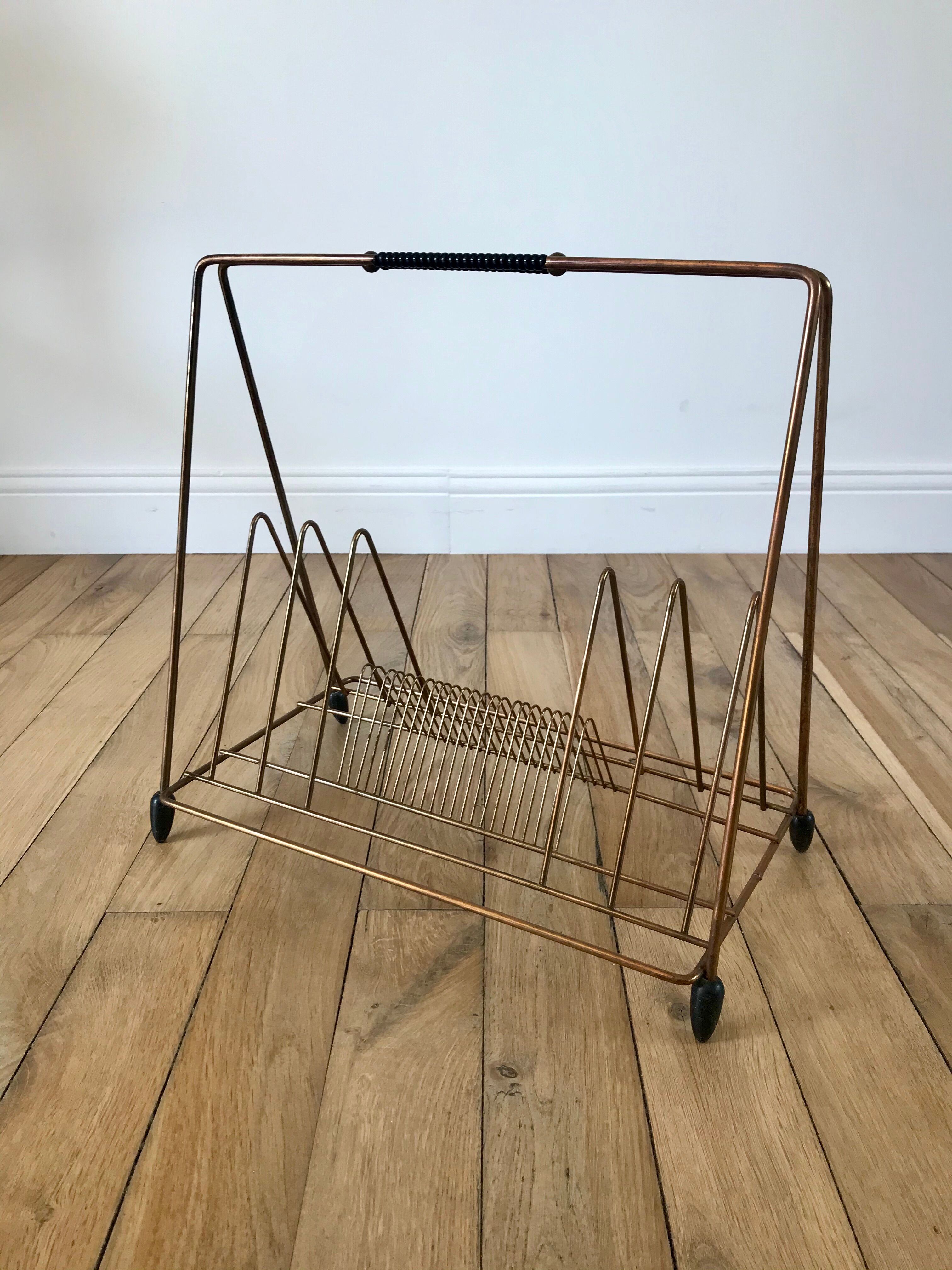 Magazine holder in gilded metal / copper 60s