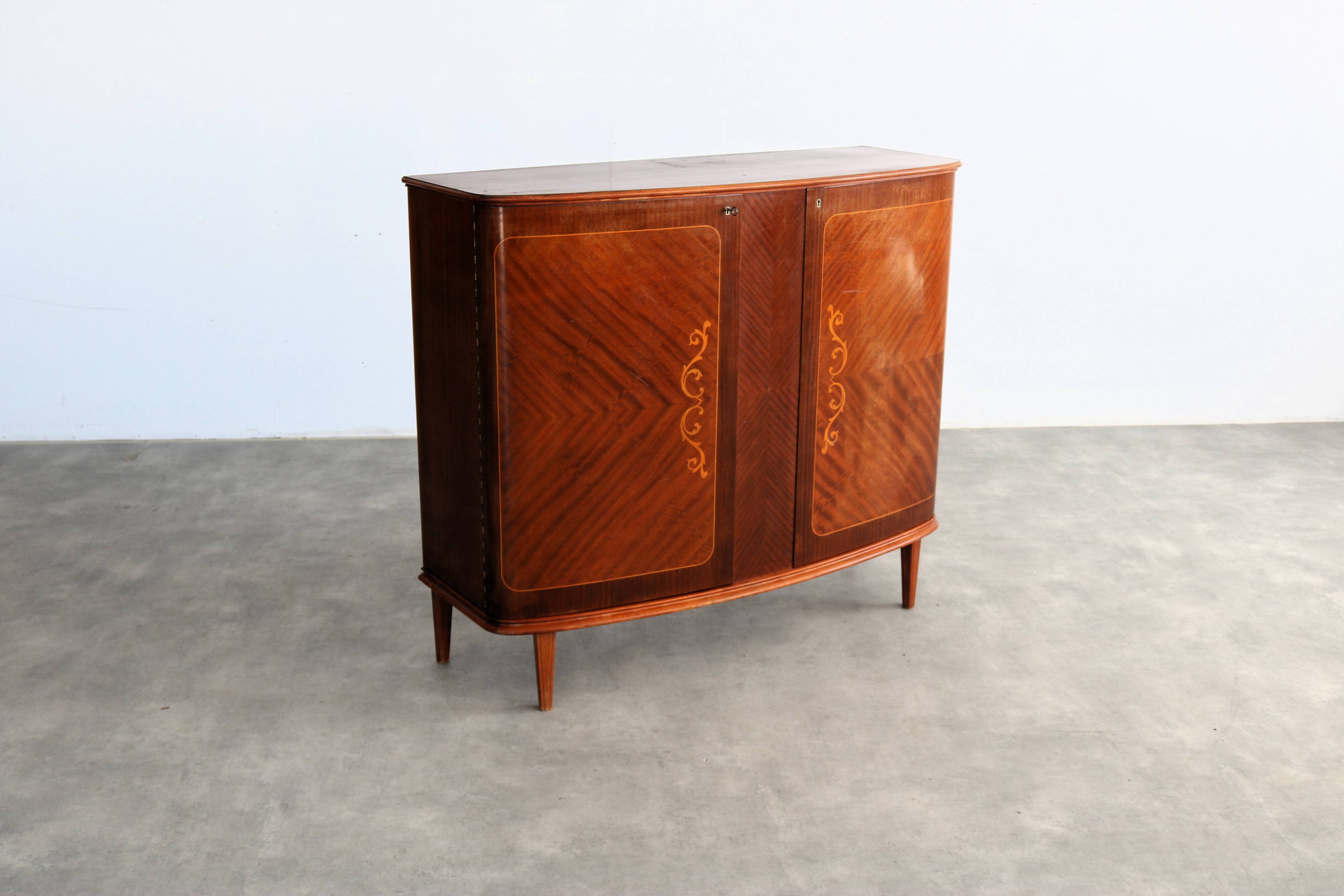 armoire murale vintage | garde-robe | Bjästa | suédois