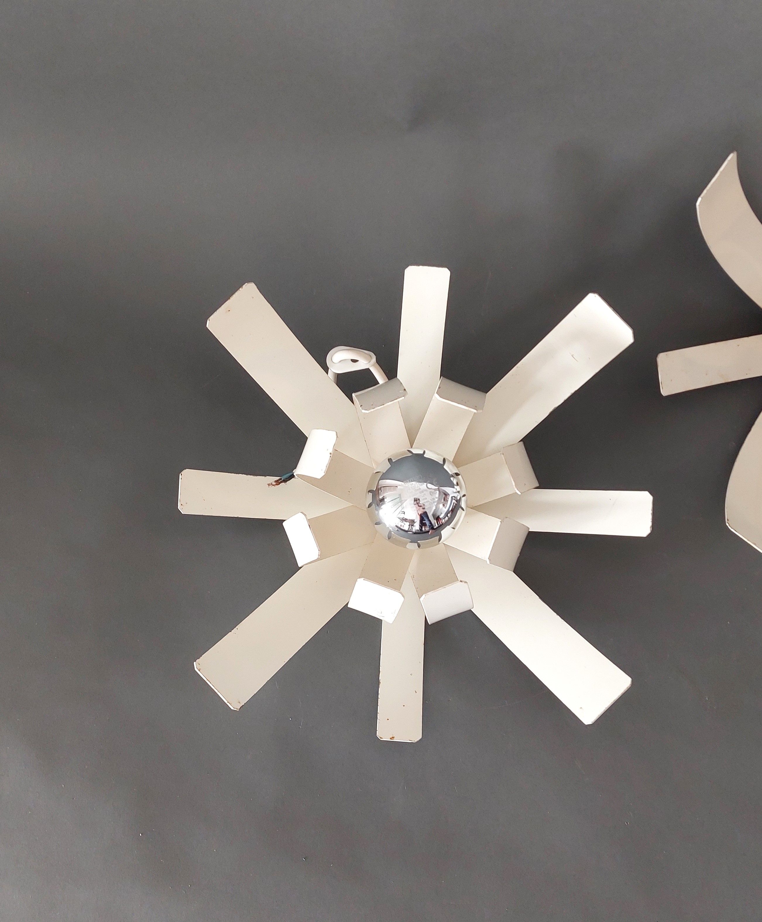 Pair of white lacquered steel sconces by Michel Boyer for Oxam circa 1970.