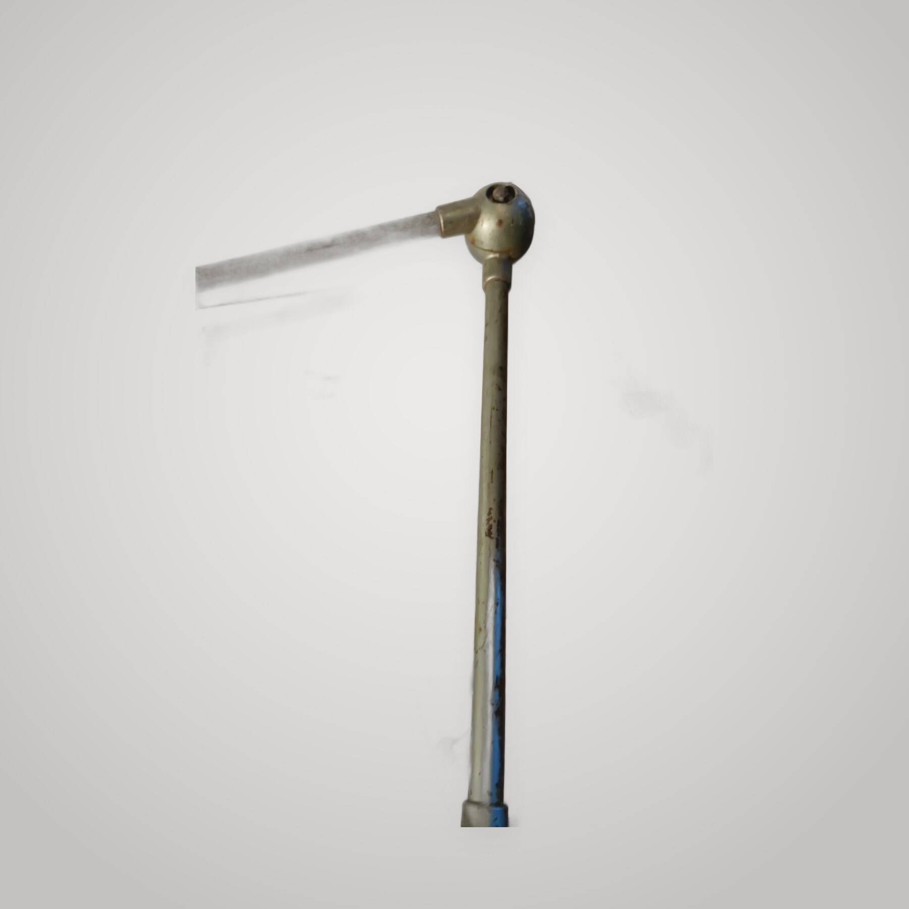 Lampe d’atelier jielde 3 bras..fonctionne