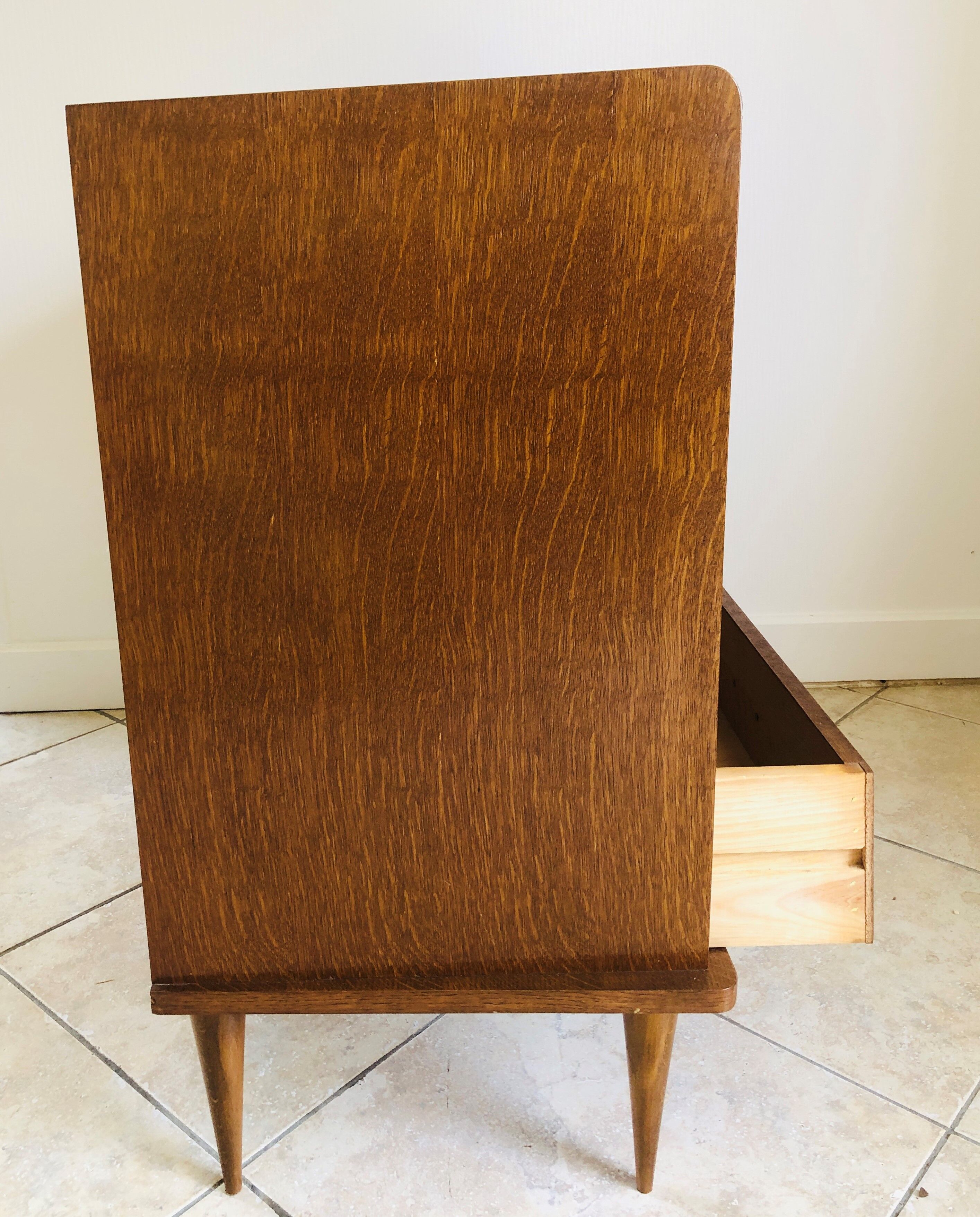Scandinavian style dresser with 4 drawers and storage, circa 60